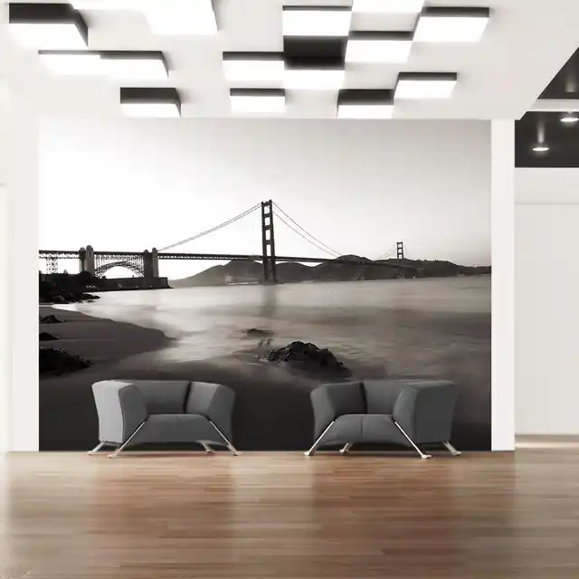 Preț promoțional Fototapet - San Francisco Golden Gate Bridge in black and white