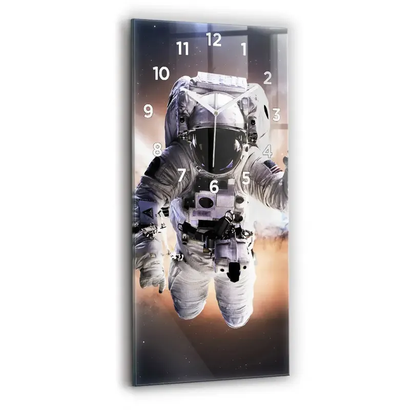 Ceas de sticlă pe perete vertical Astronaut În Spațiu Reducere de preț