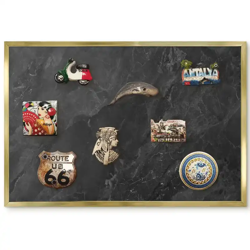 Discount Tablă magnetică de perete cu ramă aurie și design marmorat elegant