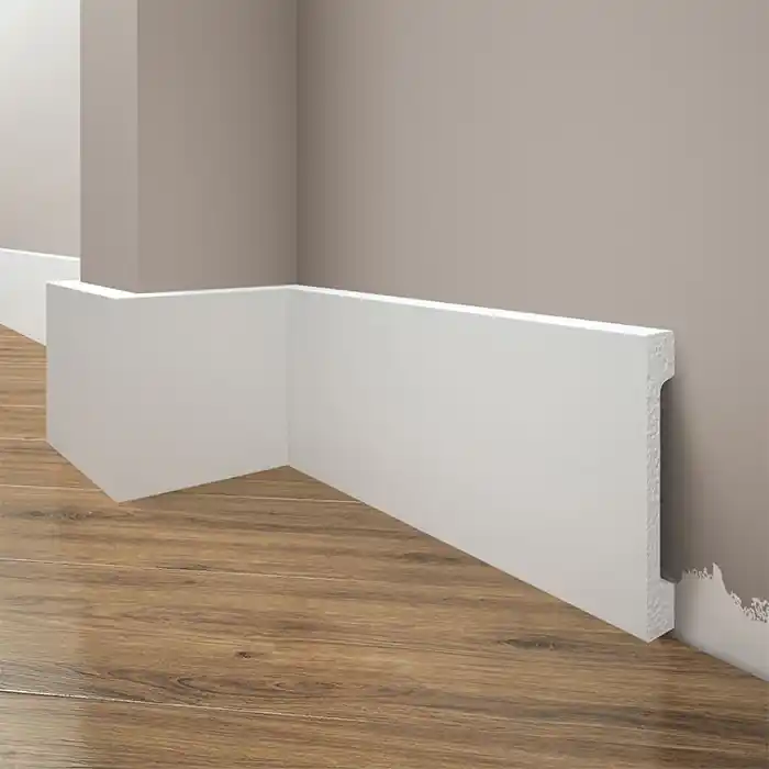 Plinta parchet alba polimer dur 244 x 10 x 1.6 cm Cezar LPC29 Ultima șansă
