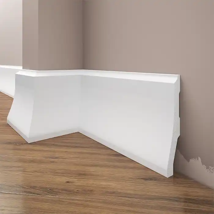 Super ofertă Plinta parchet alba polimer dur 244 x 12 x 2.6 cm Cezar LPC34