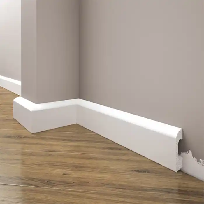Plinta parchet alba polimer dur 244 x 4 x 1 cm Cezar LPC36 Preferatul clienților