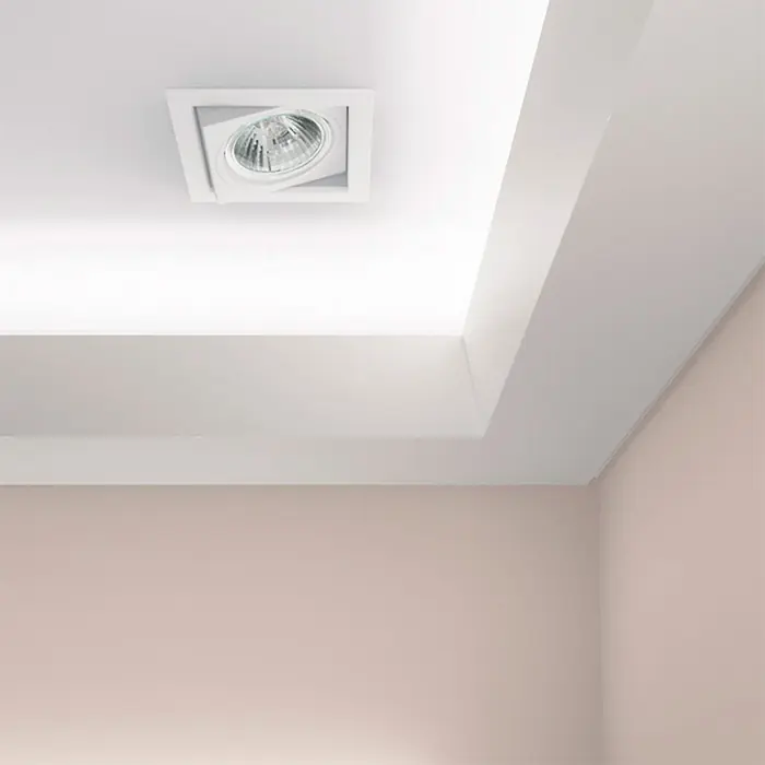 Noutate Cornisa LED decorativa polimer dur 10.2 x 7 x 244 cm Cezar LOC02