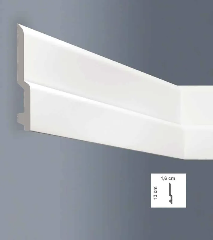 Preț mic Plinta parchet alba polimer dur 1.6 x 13 x 200 cm BOVELACCI NF130