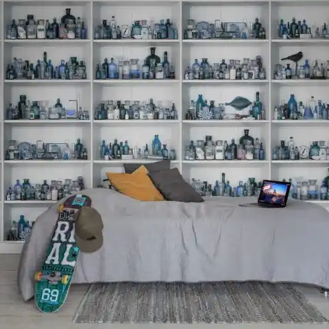 Fototapet, 3D Cabinet of Curios, Sapphire, Rebel Walls Retur ușor