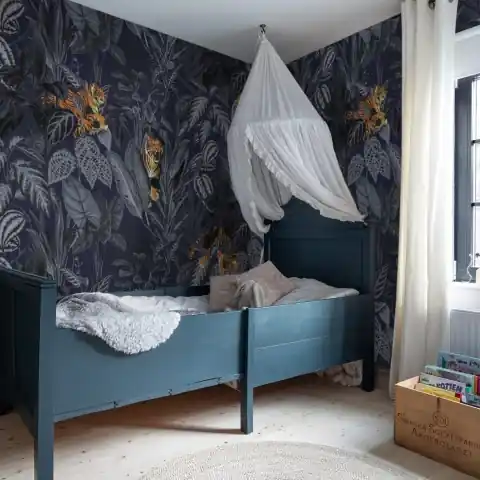 Fototapet, 3D Mischievous Tigers, Moonlight, Rebel Walls Mai ieftin